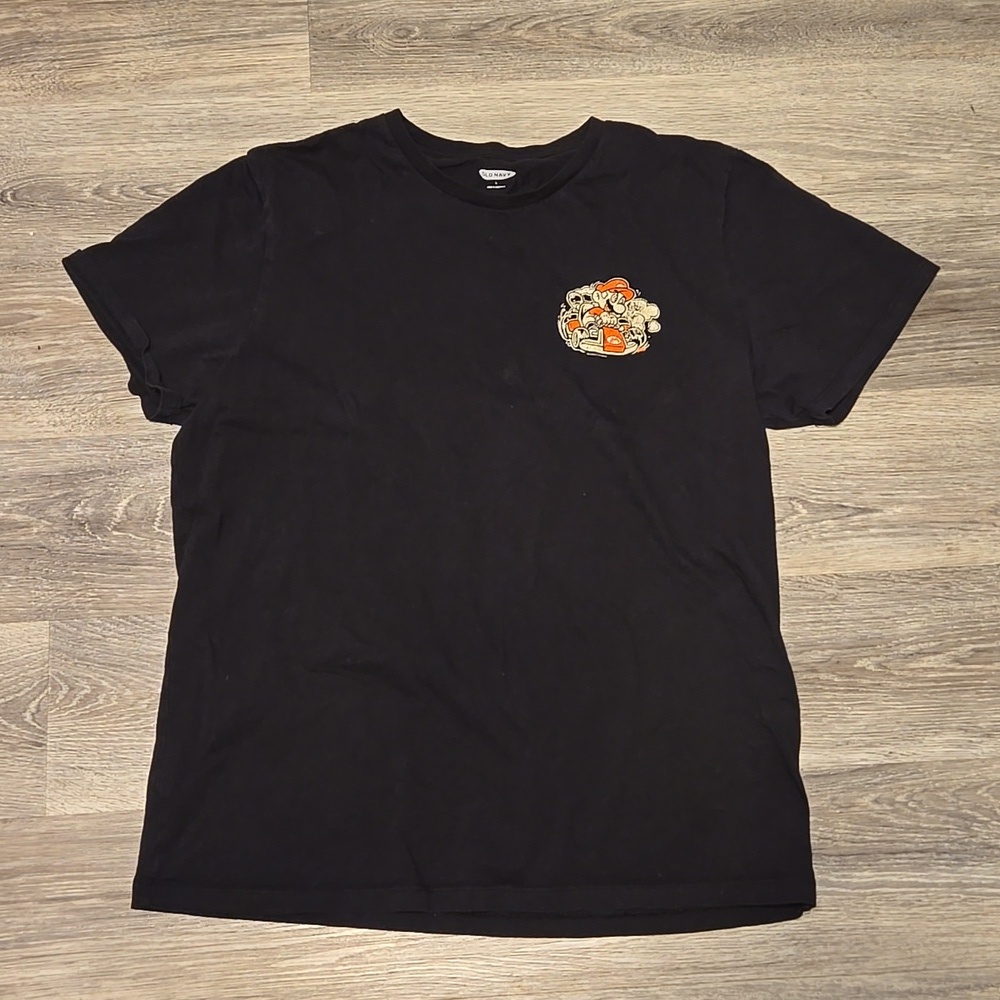 Old Navy Mario Kart novelty tee sz L